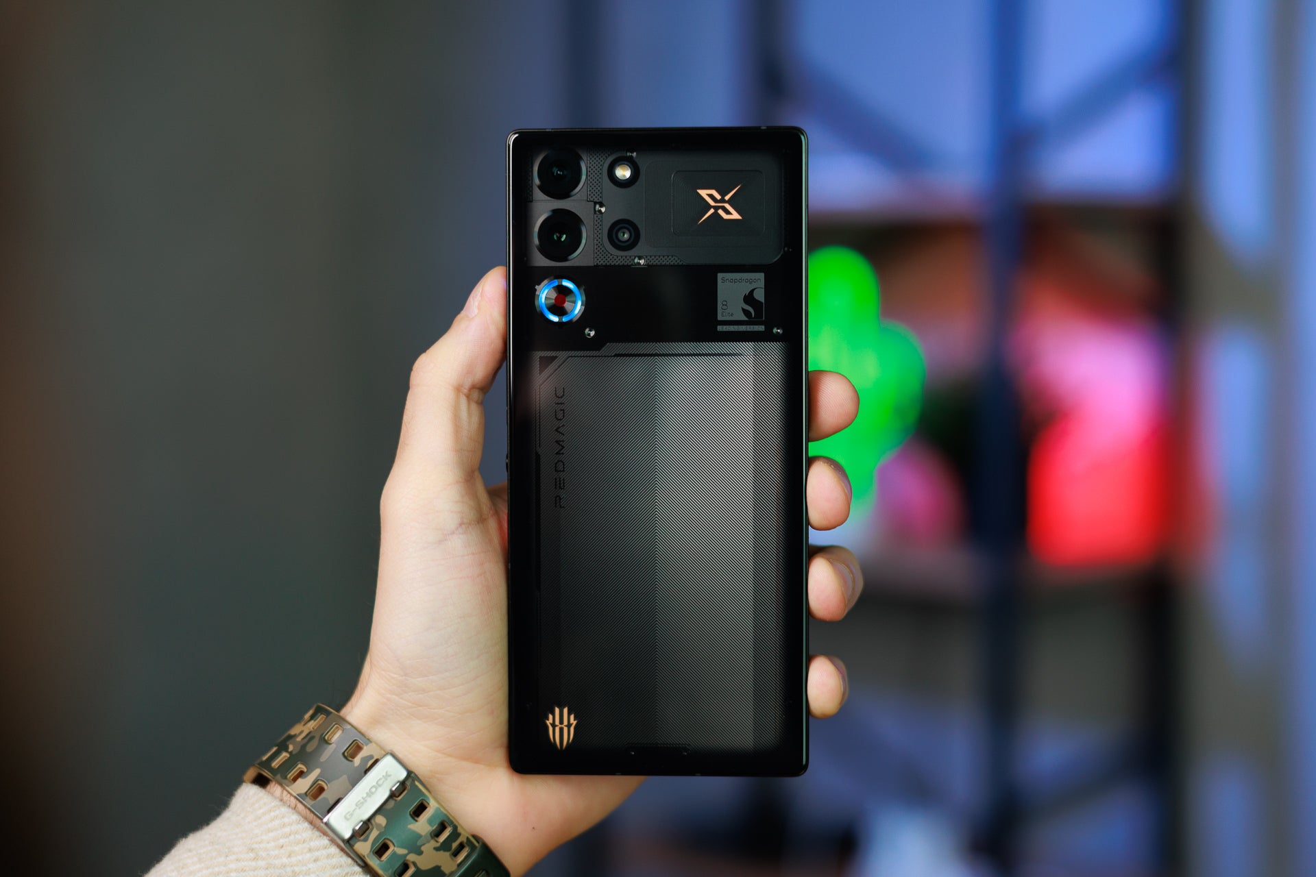 RedMagic 10S Pro vs Galaxy S25 Ultra: A $649 Phone That Outperforms Samsung's Flagship