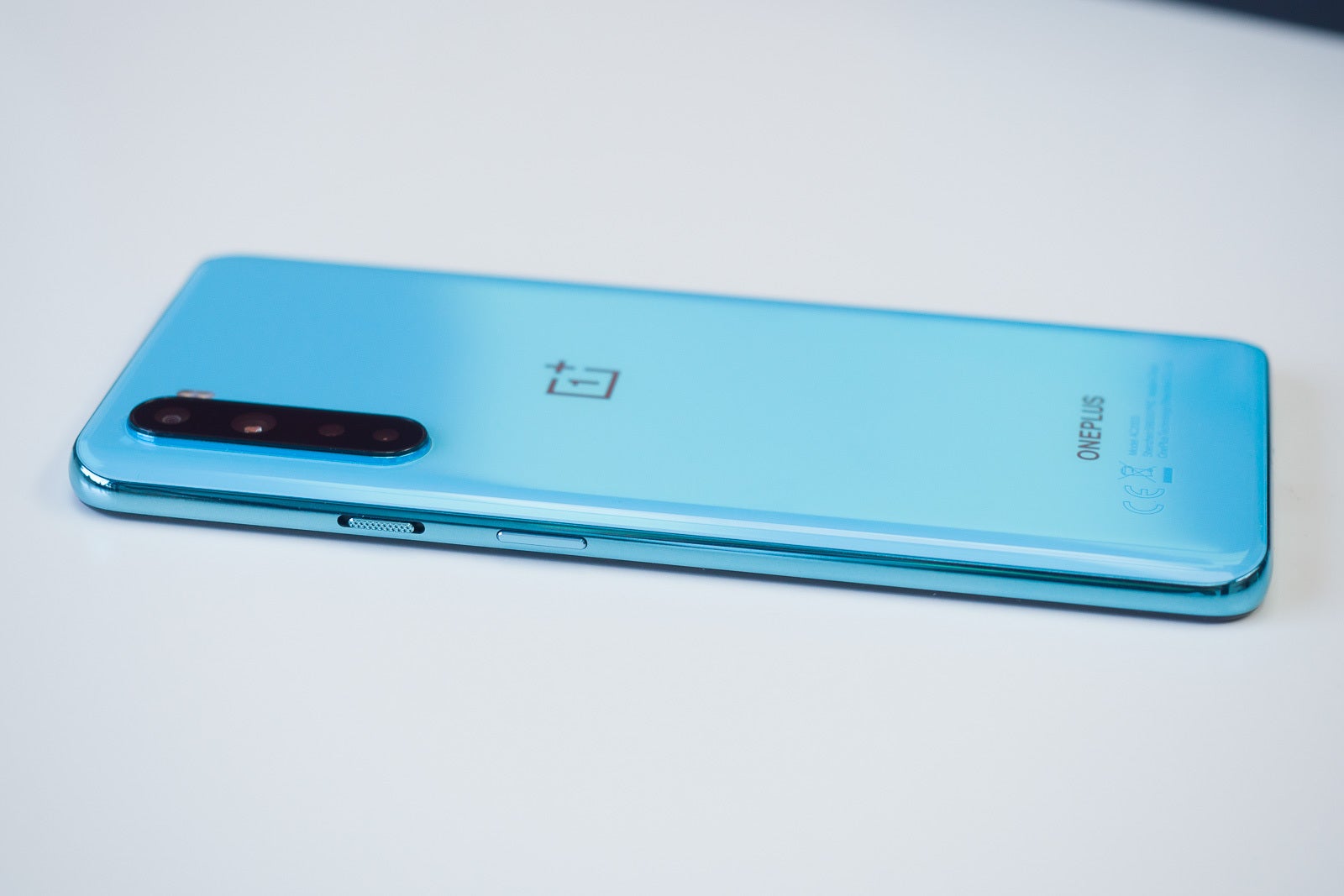 OnePlus Nord 5 и Nord CE5: новые игроки в среднем сегменте OnePlus Nord 5 и Nord CE5: новые игроки в среднем сегменте