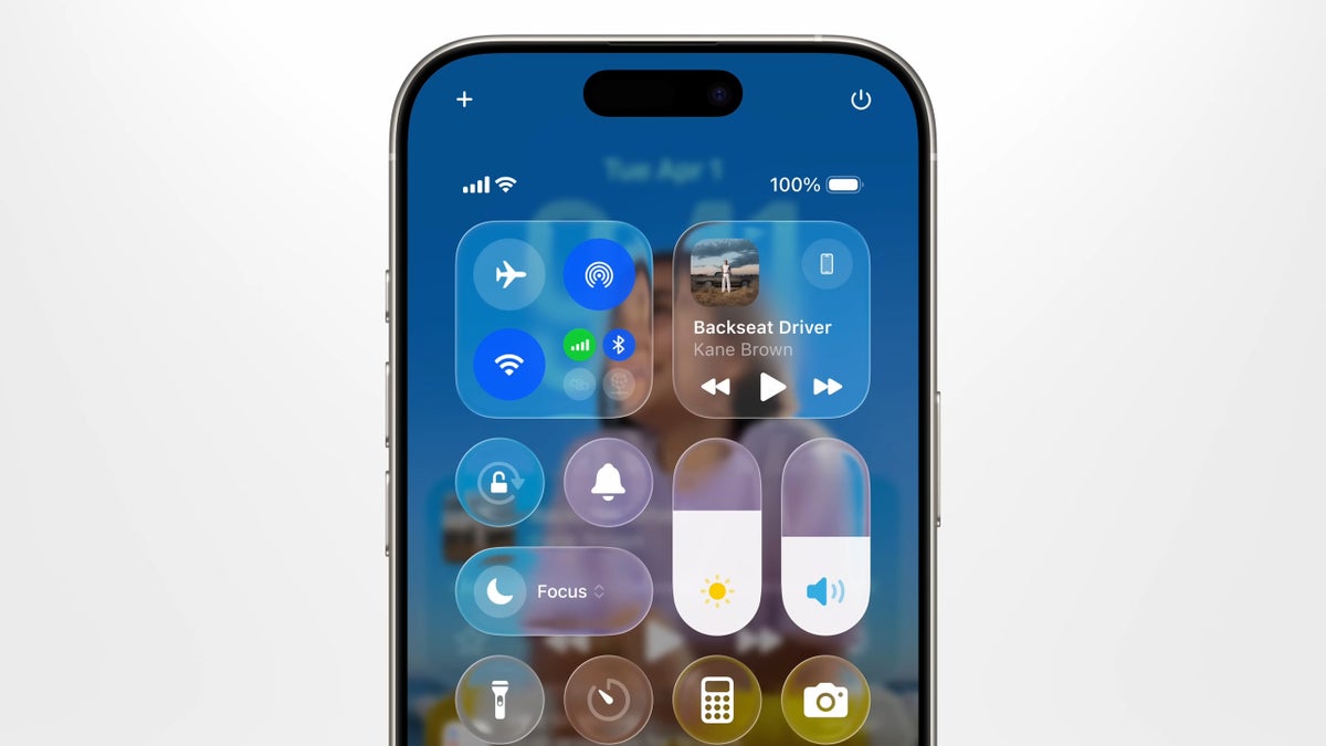 Craig Federighi Explains iOS 26’s Liquid Glass Interface