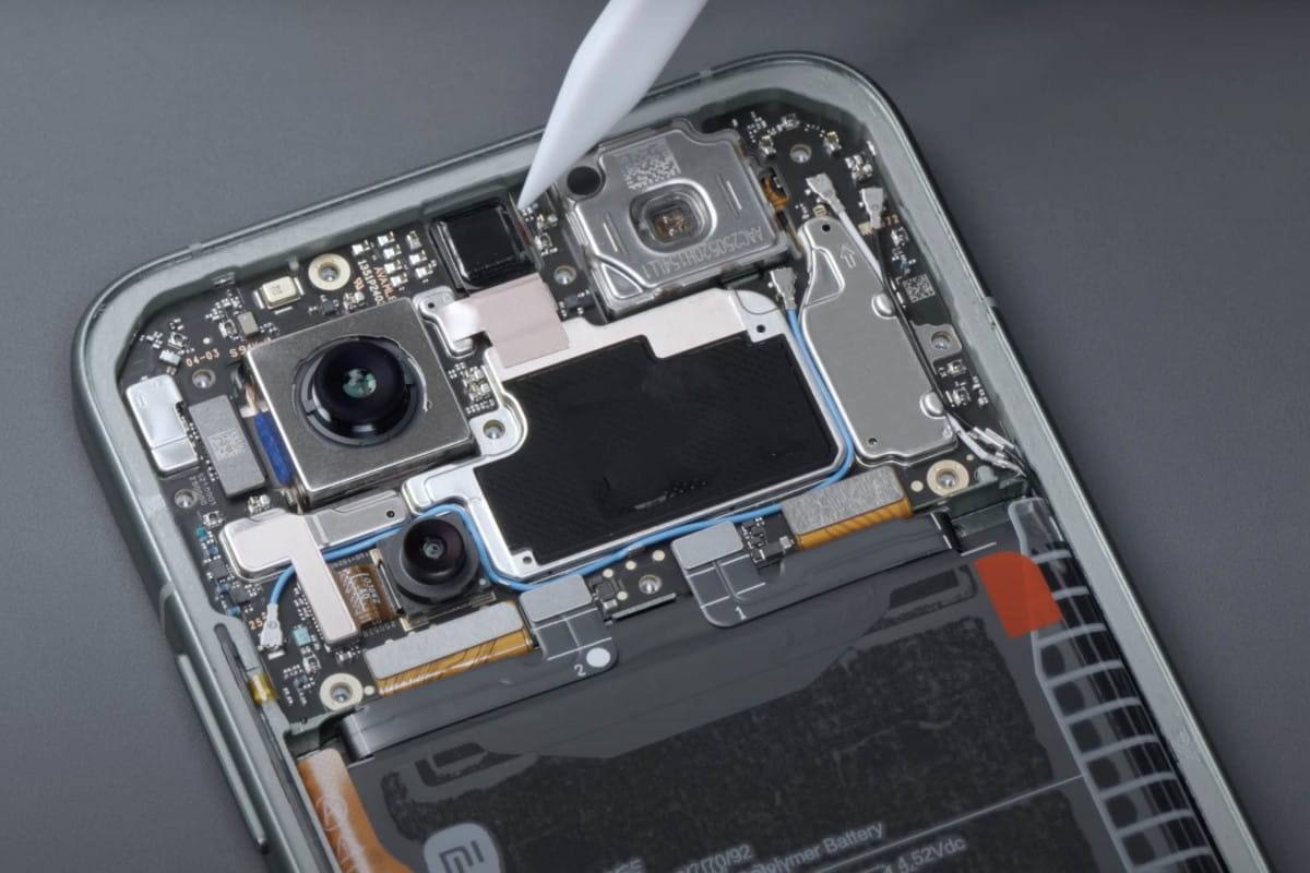Redmi K80 Ultra: Обзор и разборка перед запуском Redmi K80 Ultra: Обзор и разборка перед запуском