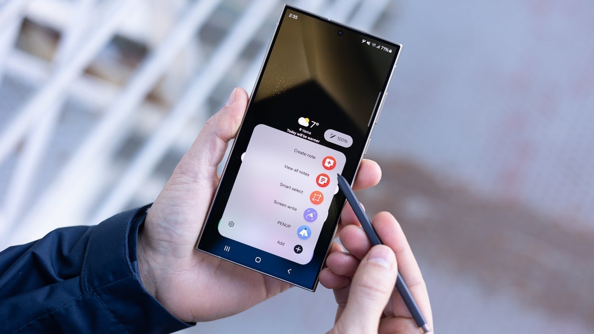Galaxy S27 Ultra Might Say Goodbye to the Built-In S Pen