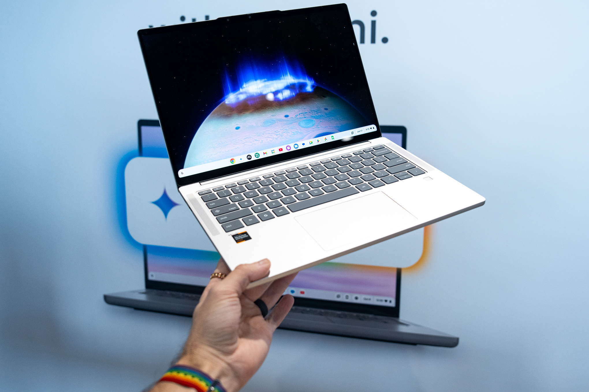 Lenovo Chromebook Plus 14 Review: The Ultimate AI-Powered Chromebook