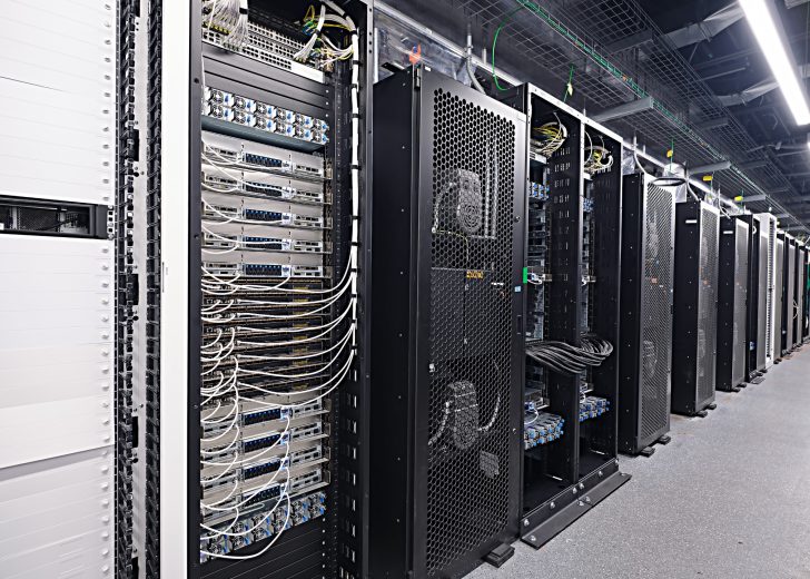 Los servidores de IA GB300 Blackwell Ultra de NVIDIA entran en producción masiva en septiembre