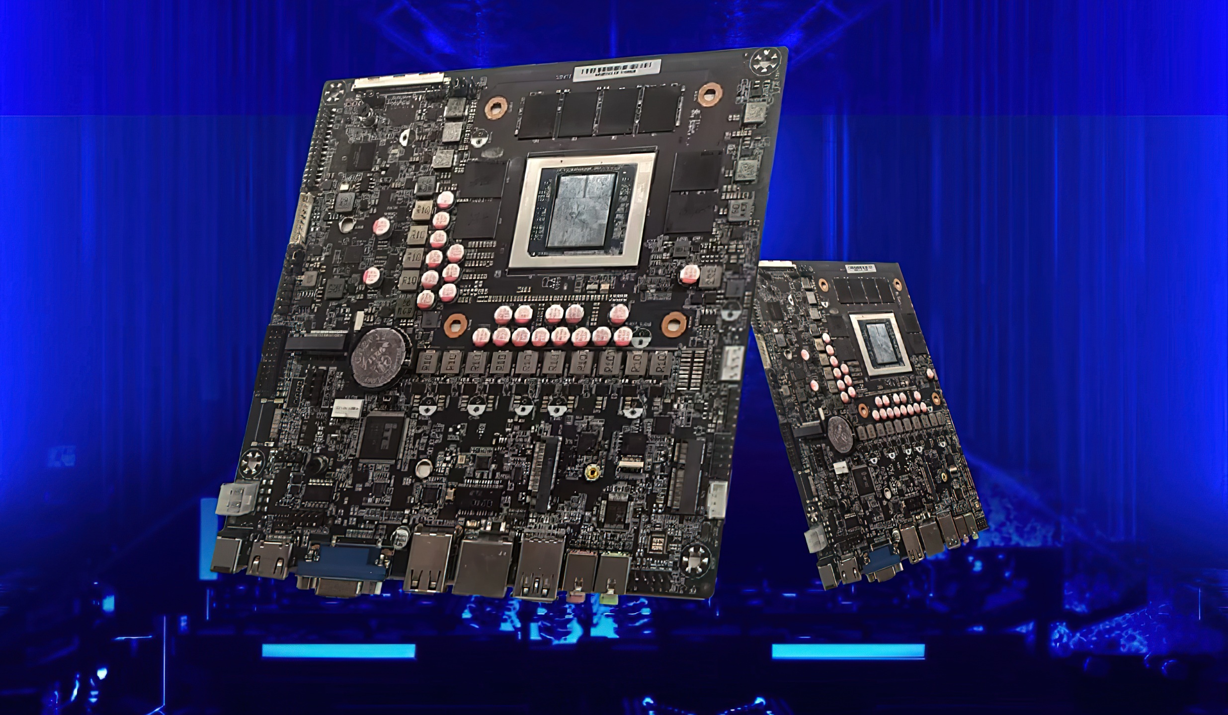 APU AMD Strix Halo ‘Ryzen AI MAX’ для DIY сборки ПК с материнскими платами MoDT Mini-ITX APU AMD Strix Halo ‘Ryzen AI MAX’ для DIY сборки ПК с материнскими платами MoDT Mini-ITX