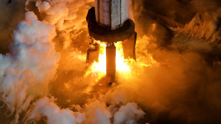 SpaceX запускает Starship в тестовом режиме перед полётом №10 SpaceX запускает Starship в тестовом режиме перед полётом №10