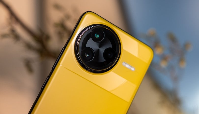 Обновление Poco F7: исправлен фокус, улучшен HDR и контроль нагрева Обновление Poco F7: исправлен фокус, улучшен HDR и контроль нагрева