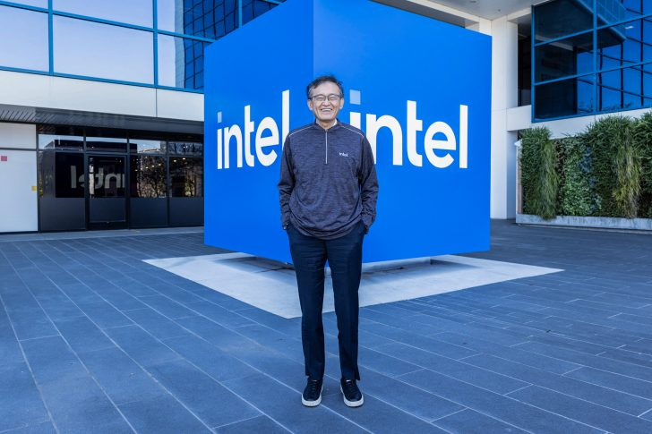 Генеральный директор Intel Лип-Бу Тан под угрозой из-за связей с китайскими компаниями Генеральный директор Intel Лип-Бу Тан под угрозой из-за связей с китайскими компаниями