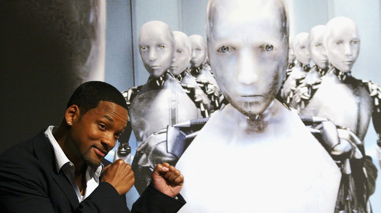 Alan Tudyk Says I, Robot Downplayed His Role After Beating Will Smith in Test Scores