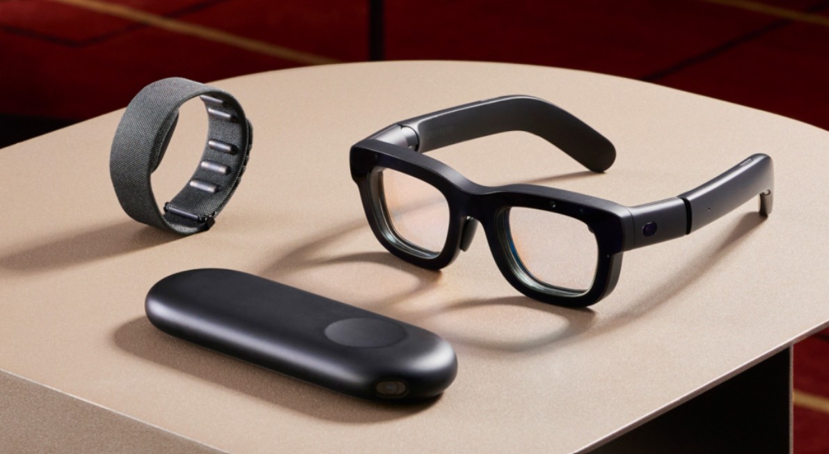 Meta’s Hypernova Smart Glasses Launch at 0, Cutting Margins to Win Early Adopters