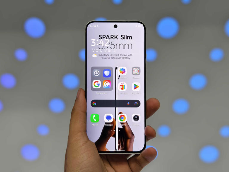 Tecno Spark Slim готовится к старту в Индии: тонкий корпус и флагманские характеристики Tecno Spark Slim готовится к старту в Индии: тонкий корпус и флагманские характеристики