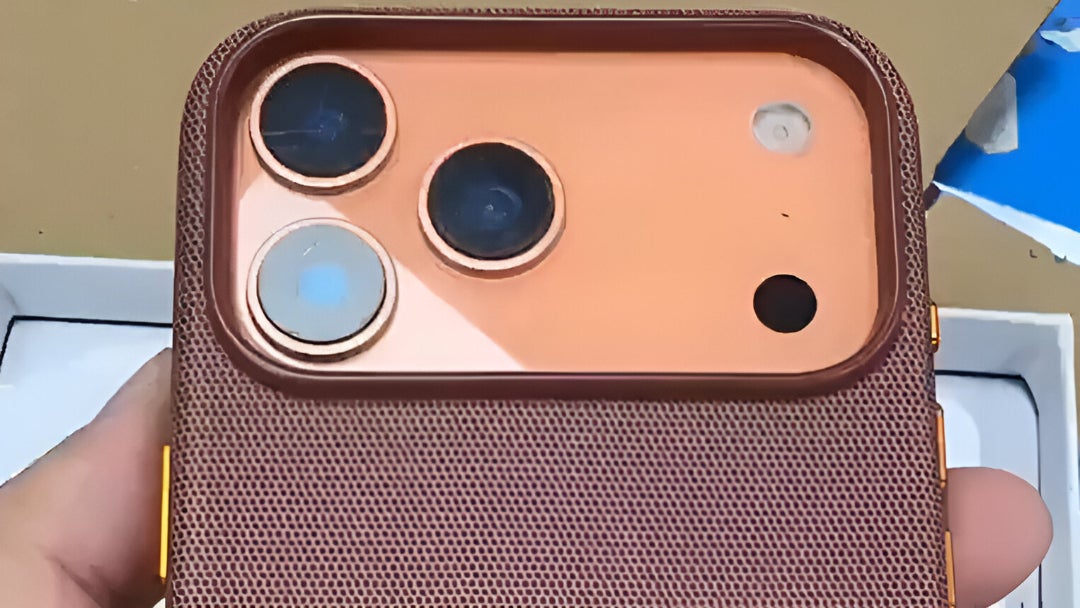 Оранжевый iPhone 17 Pro и чехлы Apple TechWoven: свежий взгляд на классику Оранжевый iPhone 17 Pro и чехлы Apple TechWoven: свежий взгляд на классику