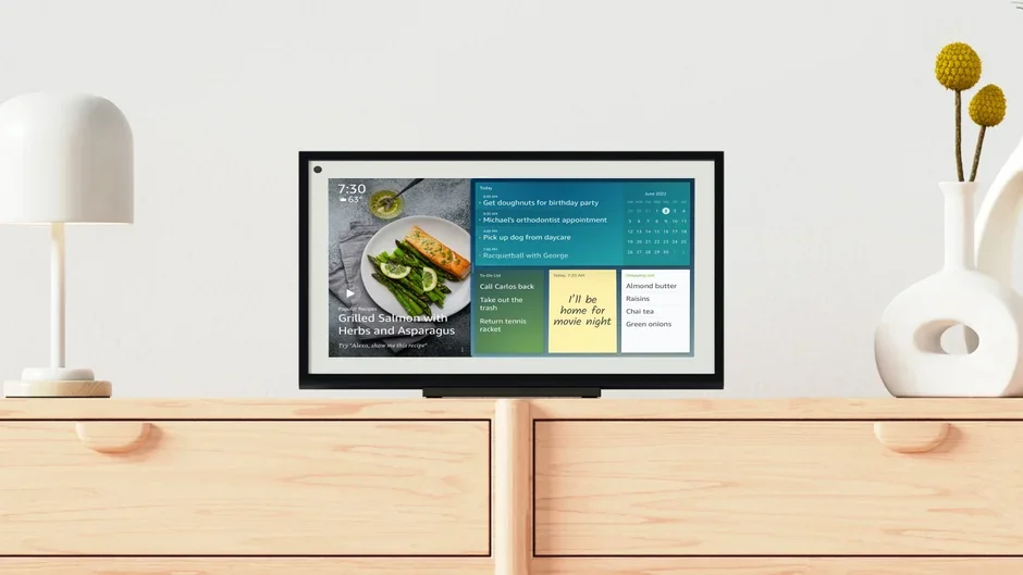 Apple выпустит умный дисплей с новой ОС для конкуренции с Echo Show и Nest Hub Apple выпустит умный дисплей с новой ОС для конкуренции с Echo Show и Nest Hub