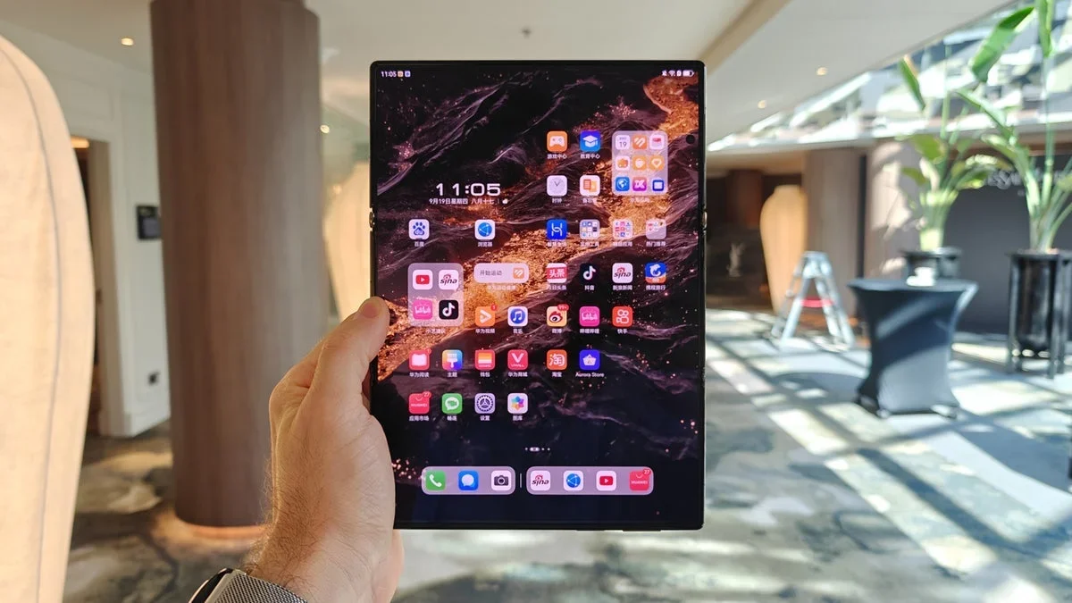 Huawei Mate XTs: доступный трифолд, который может удивить ценой Huawei Mate XTs: доступный трифолд, который может удивить ценой