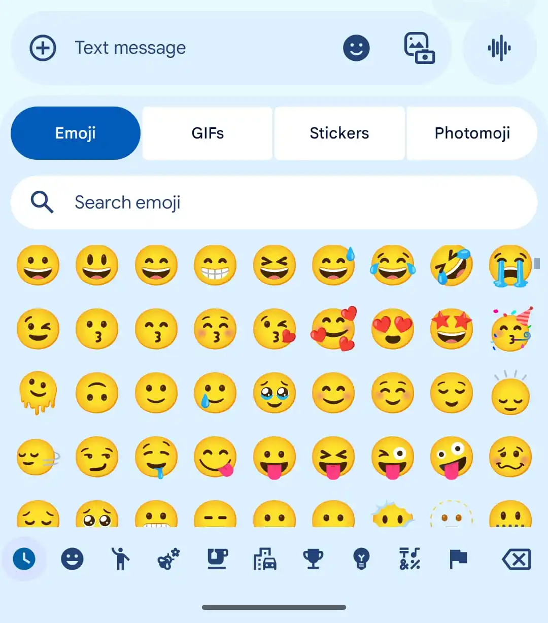 Google Messages обновился с новым дизайном Material 3 Google Messages обновился с новым дизайном Material 3