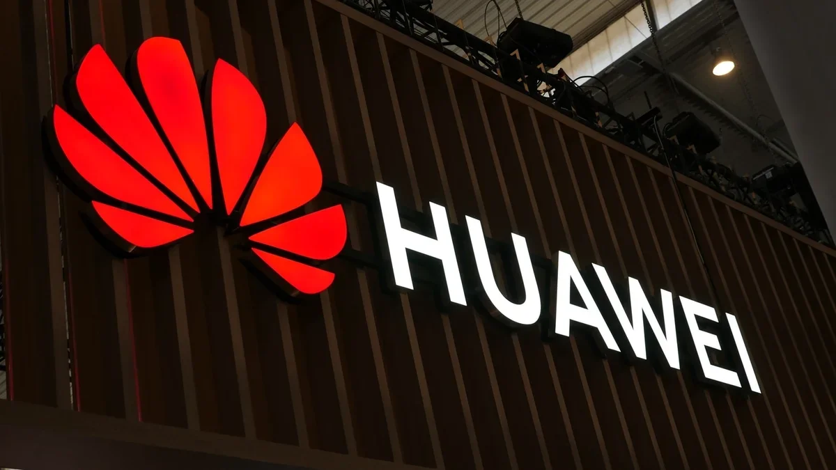 Huawei Mate TV превращает телевизор в флагманский центр дома Huawei Mate TV превращает телевизор в флагманский центр дома