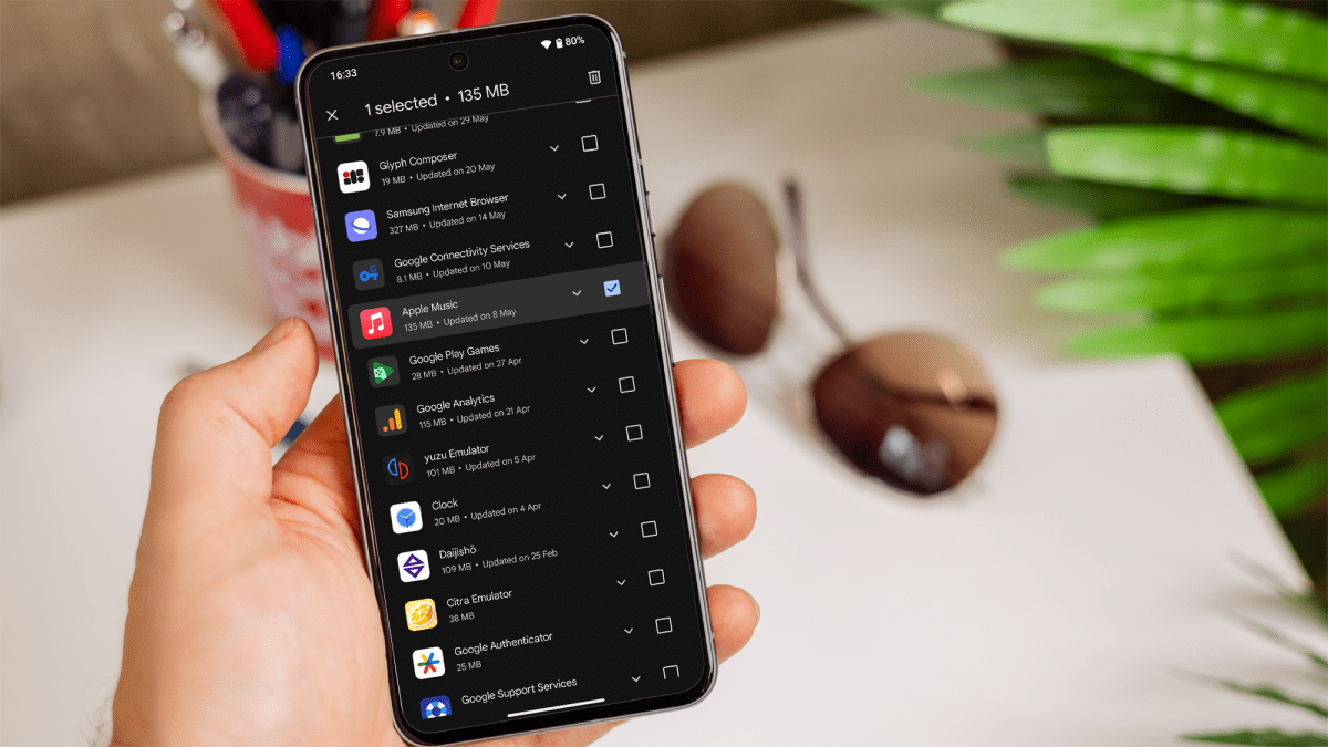 Два способа удалить предустановленные приложения на Android Два способа удалить предустановленные приложения на Android