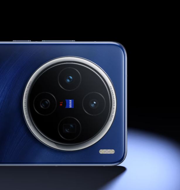 vivo X300 — компактный флагман с Zeiss-камерами и мощными апгрейдами