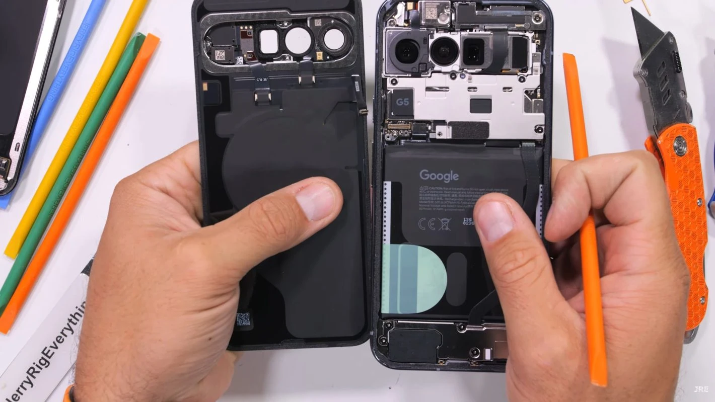 Разборка Google Pixel 10 Pro XL: батарея теперь меняется проще