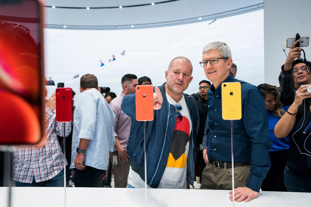 Новая философия Apple: функциональность вместо погонь за тонкостью Новая философия Apple: функциональность вместо погонь за тонкостью