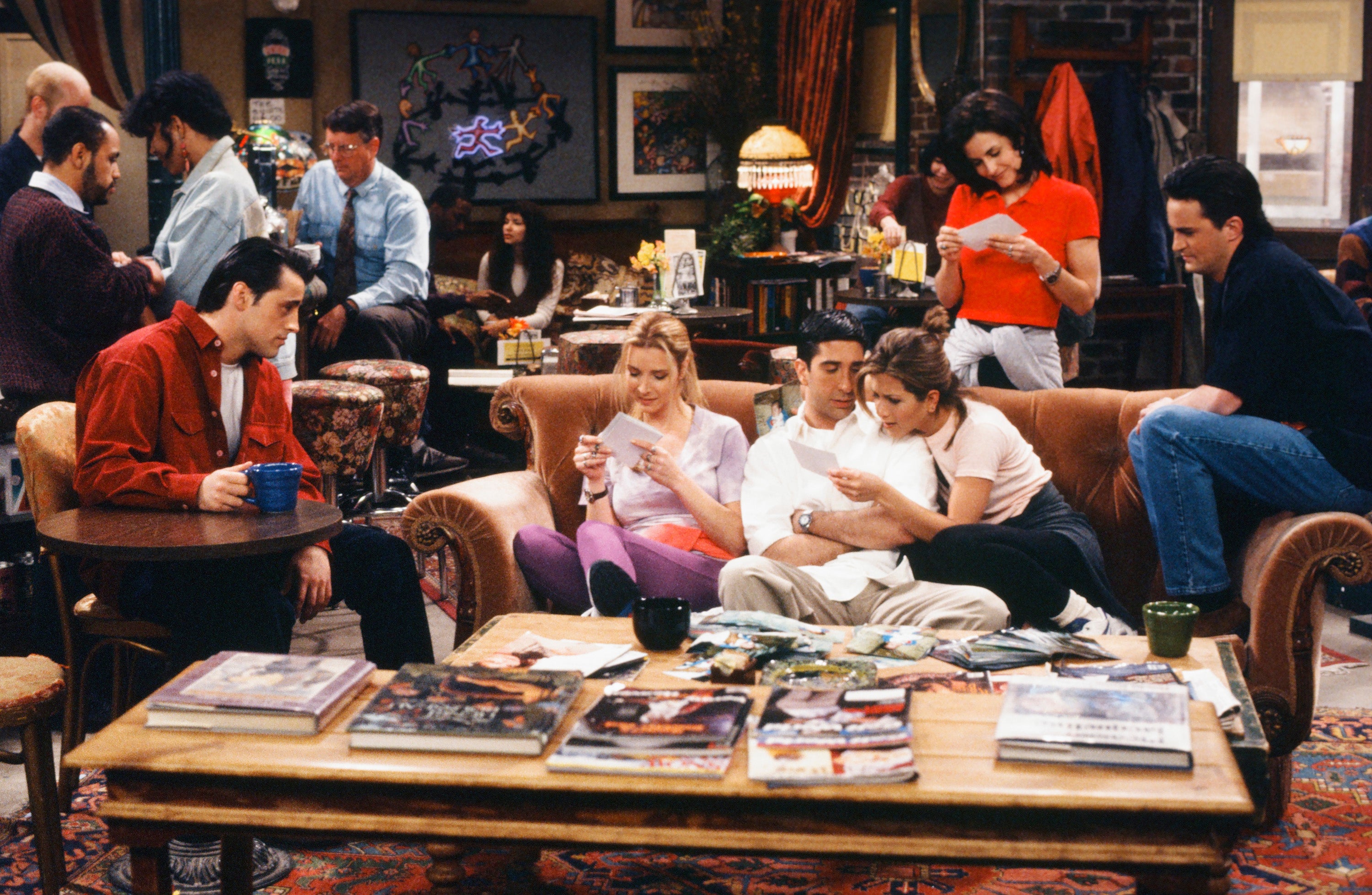 Central Perk из «Друзей» открывает постоянное кафе в Таймс-сквер