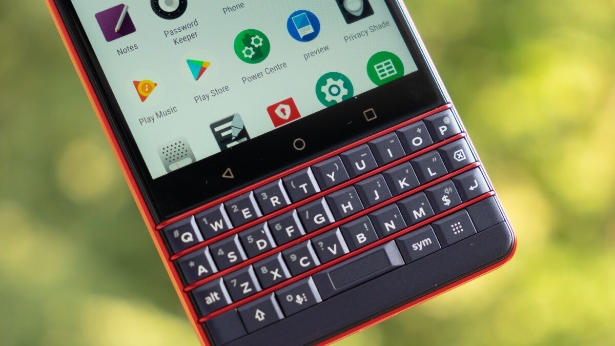 Возрождение BlackBerry в 2025: от Q25 Pro до набора P26