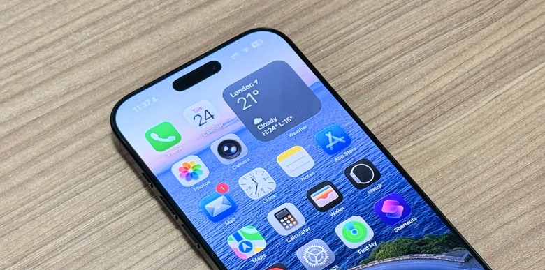 День первый: обновление iOS 26 для всей линейки iPhone 17 и Air