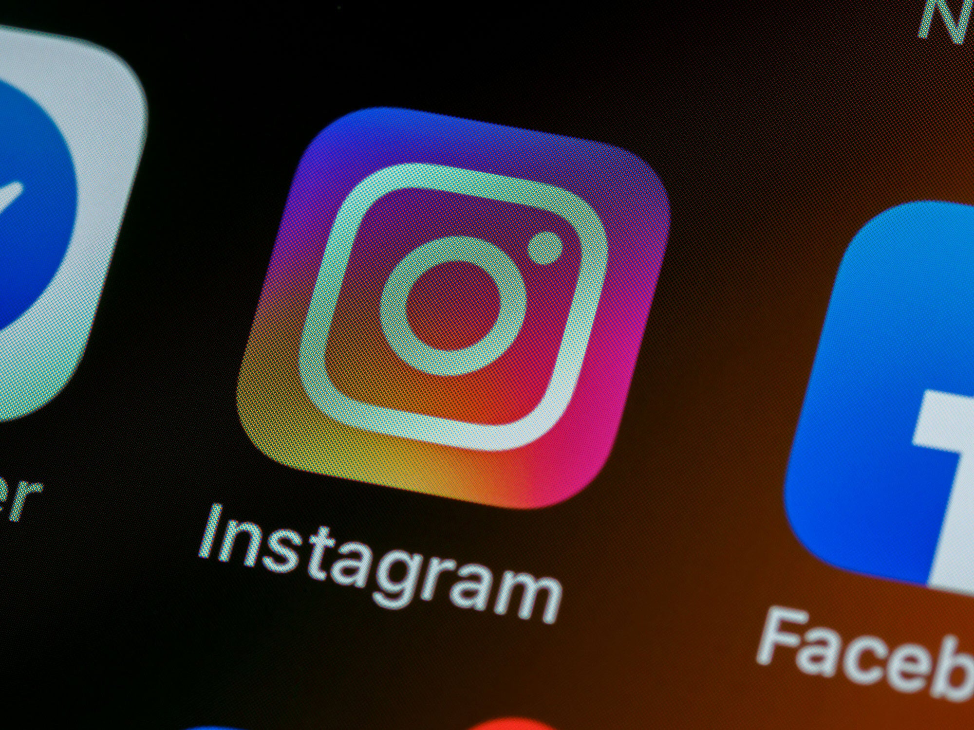 Meta предлагает британцам дешёвый доступ к Instagram и Facebook без рекламы Meta предлагает британцам дешёвый доступ к Instagram и Facebook без рекламы