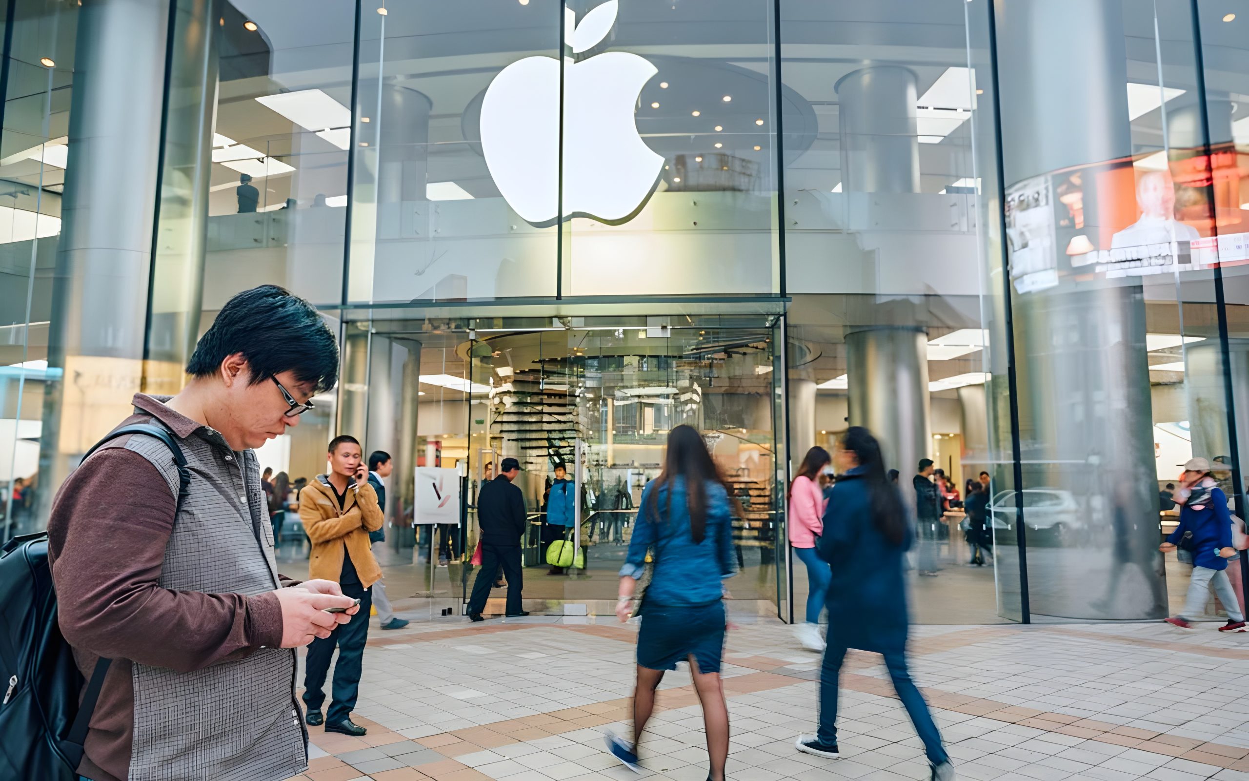 Apple y China: Tim Cook logra apoyo político y afianza su dominio global
