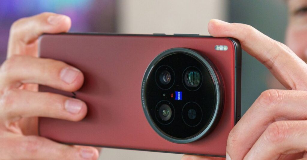 Vivo X300 Ultra: глобальный дебют камерафона, который меняет разговор о мобильной фотографии