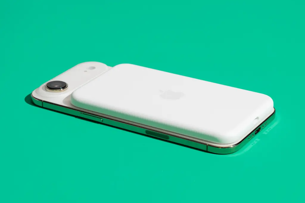 iPhone Air: тонкая идея с толстыми проблемами