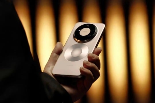 Huawei Mate X7: первый взгляд на новый складной флагман Huawei Huawei Mate X7: первый взгляд на новый складной флагман Huawei