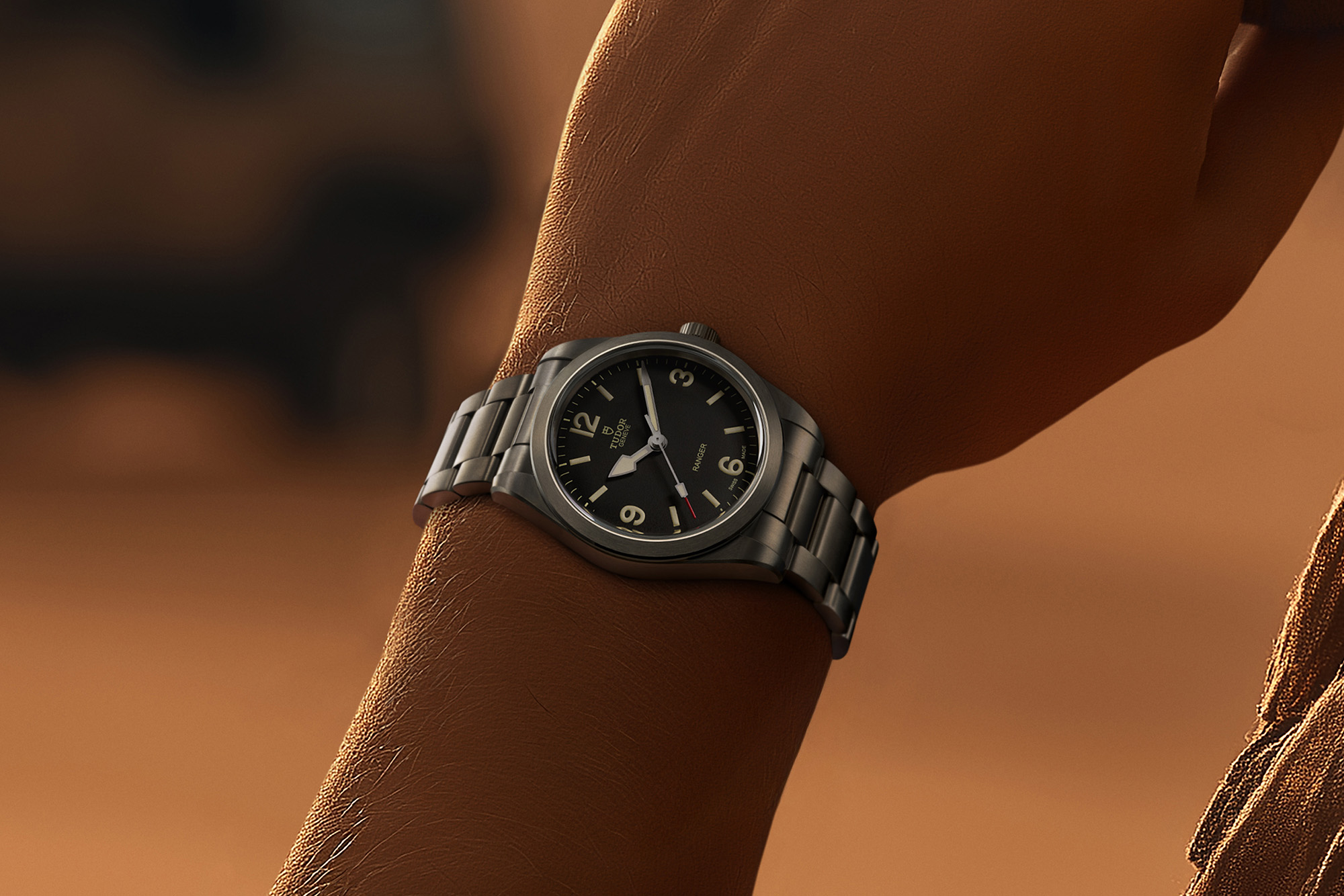 Tudor Ranger 36 мм с циферблатом Dune White: первые впечатления