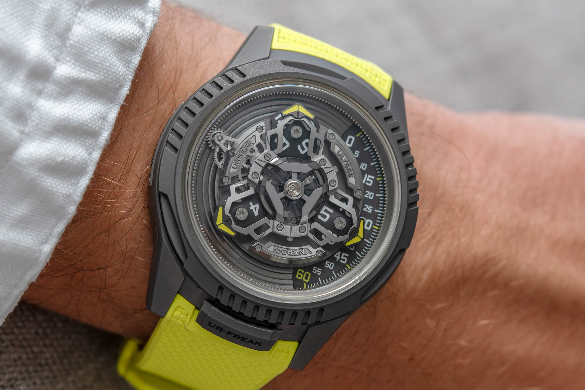 Ulysse Nardin x URWERK UR-FREAK: когда Freak встретил спутниковое время
