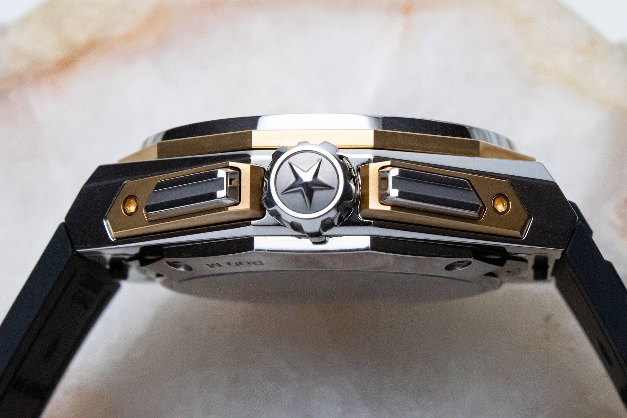 Zenith Defy Extreme Lapis Lazuli: сине-золотой экстремал для смелых запястий