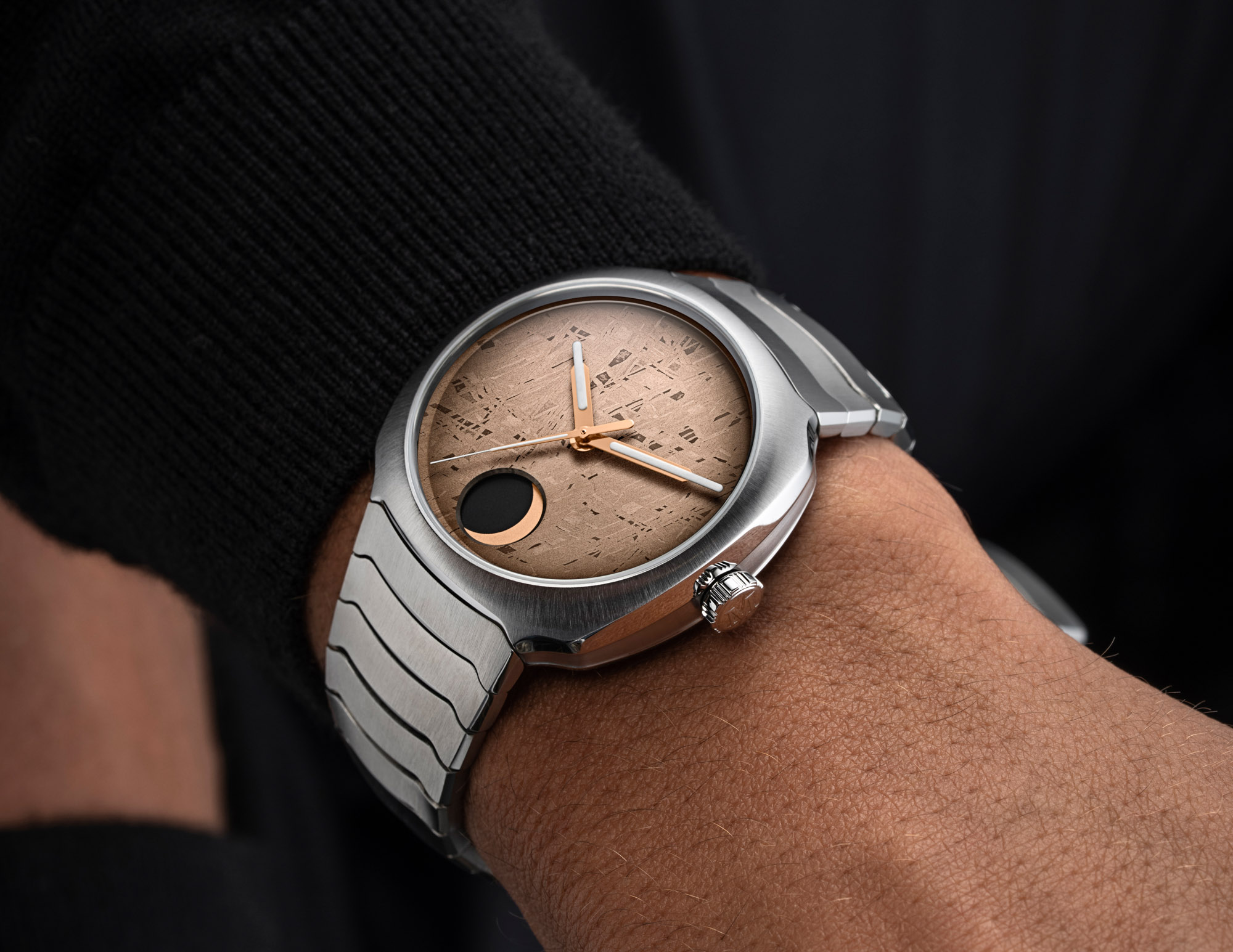 H. Moser Streamliner Perpetual Moon Concept Meteorite: космический лунник