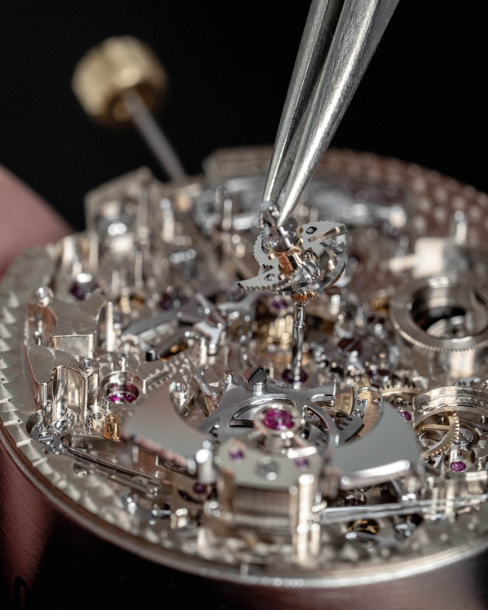 Chopard L.U.C Grand Strike: гранде соннери, которая живёт и поёт у вас на запястье