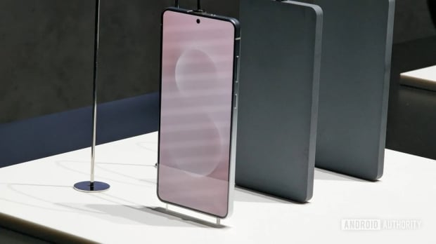 Как провал iPhone 17 Air рушит моду на ультратонкие флагманы Как провал iPhone 17 Air рушит моду на ультратонкие флагманы