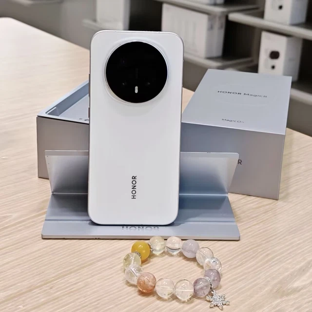 Honor Magic8 Pro дебютирует в Малайзии: глобальный старт и большой пакет предзаказа Honor Magic8 Pro дебютирует в Малайзии: глобальный старт и большой пакет предзаказа