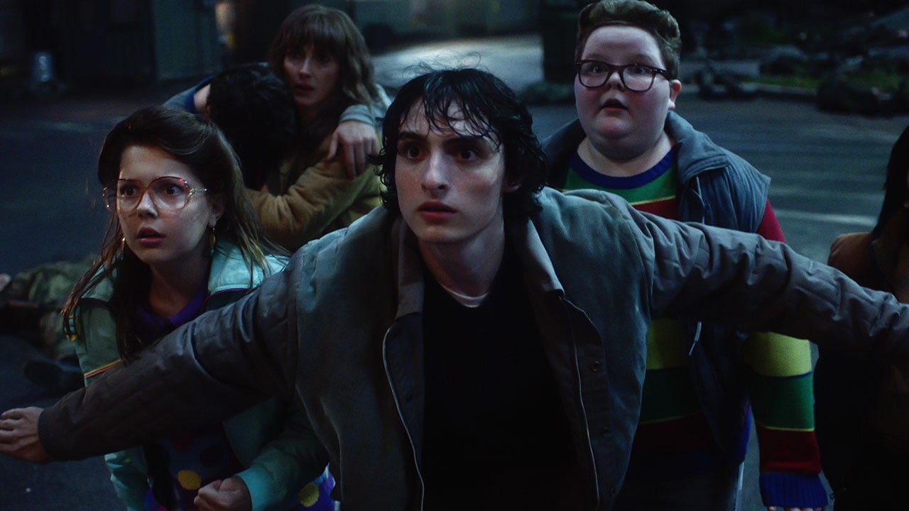 O easter egg de Stranger Things no Google que vira a busca de cabeça para baixo O easter egg de Stranger Things no Google que vira a busca de cabeça para baixo