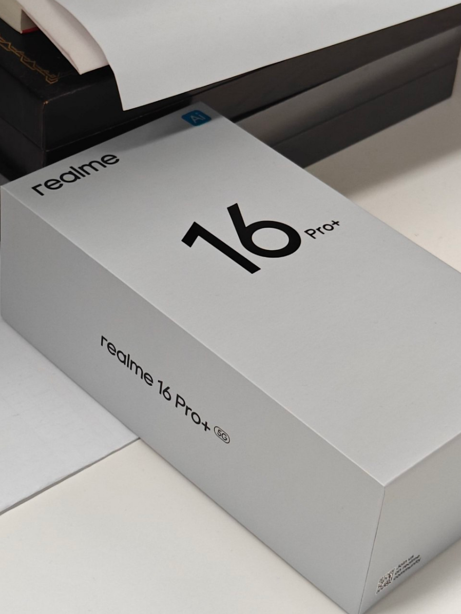 Vazamento de caixa do Realme 16 Pro+ reacende câmera periscópica e dúvidas sobre a linha 15 Vazamento de caixa do Realme 16 Pro+ reacende câmera periscópica e dúvidas sobre a linha 15